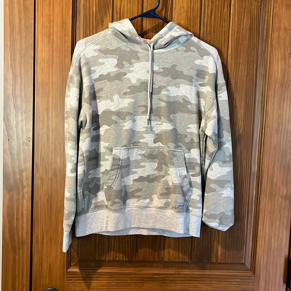 Camo Eddie Bauer hoodie